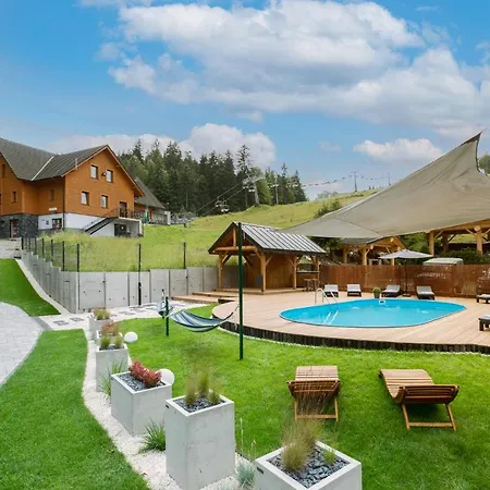 Narciarska 2 Apart-hotel 4*