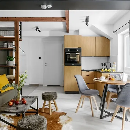 Narciarska 2 コルビエルフ