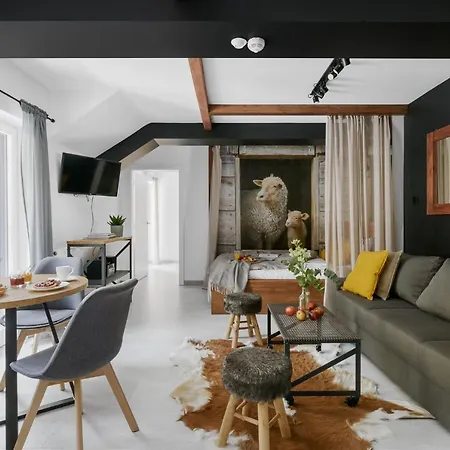 Narciarska 2 コルビエルフ